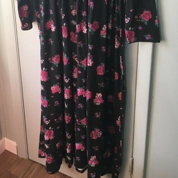 STORYBOOK HEIRLOOM Dress black pink flowers Modest - Picture 2 of 8